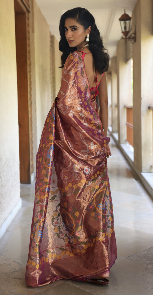 Golden Glow Traditional Zari Kota Saree