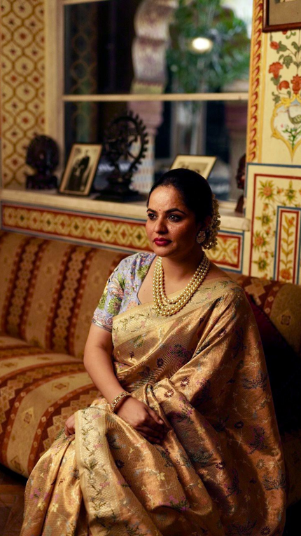 Golden SónChiraiya zari Kota handloom saree